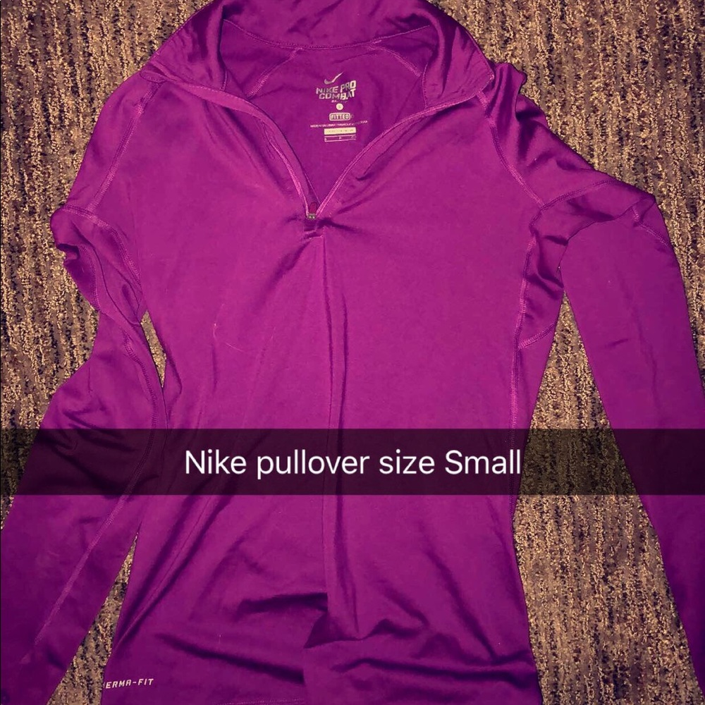 Nike pullover